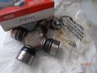 1-0445 - 151 Pdq Unused Greasable Universal Joint Stamped Box Is Marked