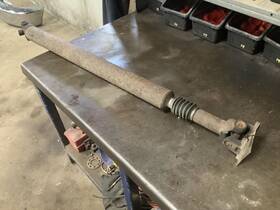 431-11039 Rear Drive Shaft 133 Inch Wb Automatic 4wd 5.8l Fits 96-97 Ford F250 Pickup 347169