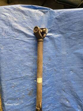 430-01746 American Motors 80 81 82 83 84 85 86 87 Eagle Front Drive Shaft 6 Cyl 12081