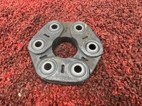 26119488446 Bmw 2019-2024 G20 330i Drive Shaft Flexible Rubber Joint Oem 55k 26119488446 Bmw 2019-2024 G20 330i Drive Shaft Flexible Rubber Joint Oem 55k