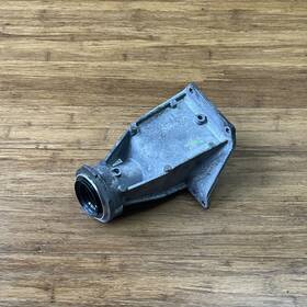 31508699441 Bmw 2019 2025 X7 G07 Front Right Shaft Support Bracket Differential Mount Oem