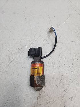 52101379411 Bmw E34 E32 Front Left Driver Seat Power Headrest Actuator Motor 1379411 S6-475