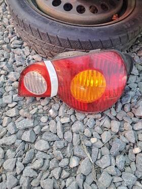 63217165722 Bmw E85 Z4 3.0l Rear Right Side Tail Light Oem 123k 63217165722 Bmw E85 Z4 3.0l Rear Right Side Tail Light Oem 123k