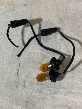 63268389577 Bmw Oem E36 Z3 Rear License Plate Light Assembly