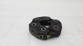 7546426 Bmw 12-18 F06 650i Rwd A/t Propshaft Gearbox Doughnut Coupling Joint Oem