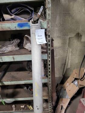 431-03517 Dodge Truck Rear Drive Shaft 4wd 131 Inch Wb 6-239 3.9l Fits 94-96 Dakota 616003