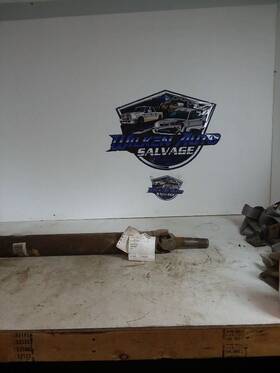431-03567 Dodge Truck Rear Drive Shaft 4wd 124 Inch Wb Automatic Transmission Fits 92-93 Dakota 1223615 431-03567 Dodge Truck Rear Drive Shaft 4wd 124 Inch Wb Automatic Transmission Fits 92-93 Dakota 1223615