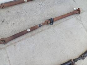 5146487ad Dodge Truck Rear Drive Shaft From 2015 Ram 2500 6.7l Diesel Mt 2wd Crew Cab 6ft4 Inch Box