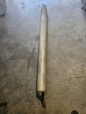 15751414 Dorman 936-063 Oem Rear Driveshaft Assembly Fits Chevy Express Gmc Savana
