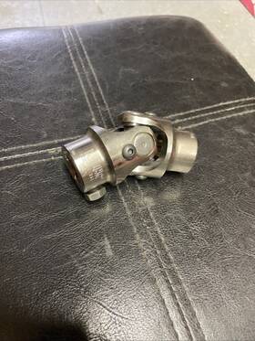 750-dd Flaming River 3/4 Inch Dd X Round Through Bolt Universal Billet-joint