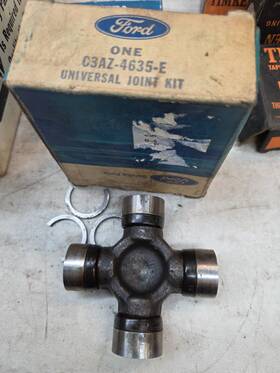 C3az-4635-e Fomoco Universal Joint