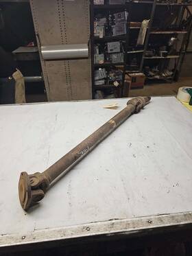 F09adb Ford 1990-1997 Aerostar Van Front Drive Shaft