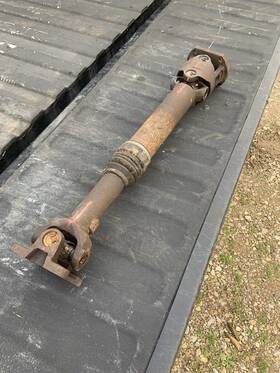 F1tz4602z Ford Used Rear Drive Shaft Fits 1993 Bronco At E4od Transmission Grade A F1tz4602z Ford Used Rear Drive Shaft Fits 1993 Bronco At E4od Transmission Grade A