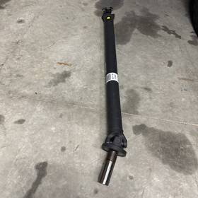 Ml34-4602-bfb Ford Oem Rear Driveshaft For F150 5.0l 4x4 Rcsb Regular Cab