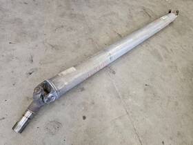 923369 Ford Truck Used 02 F350 141 Inch Wheelbase 1 Piece Alum Drive Shaft 2wd 2c34 4602 Afa