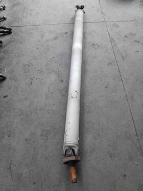 Ford Trucks 5l5z4602pb Ranger Rear Drive Shaft 3.0l Super Cab 126ft Wb 4x2 At Oem
