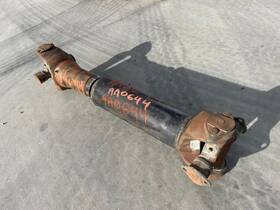 431.111a99 Freightliner 99 Gulfstream Tm8406 Rv Motor Home Used Spicer Tandem Axle Rear Drive Shaft Line