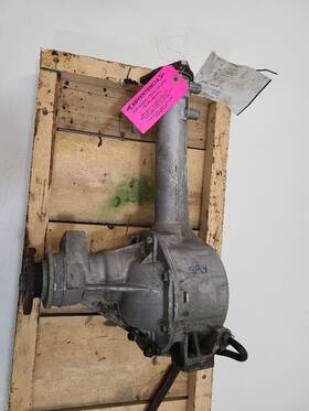 91175524 General Motors - Foreign 02-04 Chevrolet Tracker Carrier Front Axle Automatic 4.88 Ratio 2.5l Vin 4