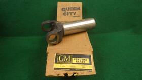 583687 Gm Nos Slip Transmission Yoke 1961 1962 Oldsmobile Hydramatic Exc F85