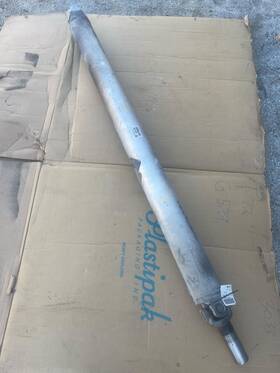 23251134 Gm Trucks Rear Drive Shaft Chevy Silverado 2500 15 16