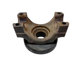 Gmc 23114032 2014-2018 Sierra 1500 Rear Axle Drive Shaft Pinion Yoke