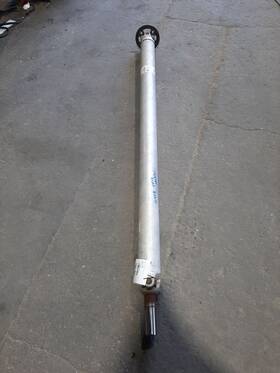 431-10648 Gmc Truck 2021 Chevrolet Suburban 1500 Oem Rear Drive Shaft 2wd Fits 21-23 431-10648 Gmc Truck 2021 Chevrolet Suburban 1500 Oem Rear Drive Shaft 2wd Fits 21-23