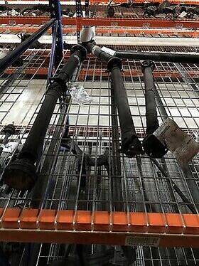 431-59239 Infiniti 01 2001 Qx4 4x2 Rear Drive Shaft Assembly 105k Miles Oem