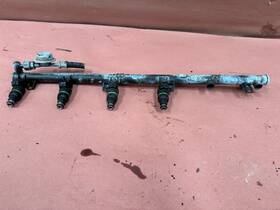 Lhe1520aa Jaguar 520aa Xjs 2 Xj6 Engine Fuel Delivery Rail W 4 Injectors Oem 97k Miles