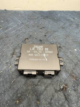 Lje7352bb Jaguar 352bb Xk8 Parking Assist Control Module Unit Oem 89k Miles Lje7352bb Jaguar 352bb Xk8 Parking Assist Control Module Unit Oem 89k Miles