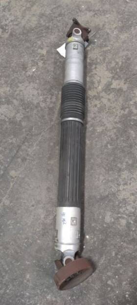 52853433ab Jeep 2007-2010 Grand Cherokee Rear Drive Shaft Oem