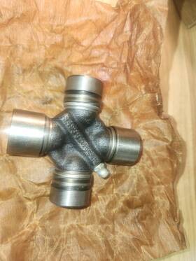 934811 Jeep Kaiser New Old Stock 2wd Wagon Drive Shaft U- Joint Part Number 934811 Jeep Kaiser New Old Stock 2wd Wagon Drive Shaft U- Joint Part Number