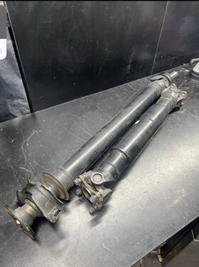 37100-53060 Lexus Is300 Manual Driveshaft For W55 Oem 5 M/t 37100-53060 Lexus Is300 Manual Driveshaft For W55 Oem 5 M/t