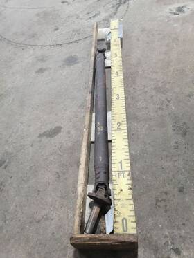 431-03795 Lincoln Rear Drive Shaft Fits 95-97 And Town Car 1293641