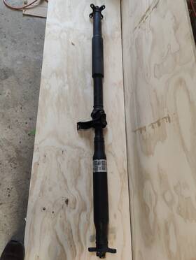 2114105606 Mercedes-benz 05-06 E320 W211 3.2l Cdi Rwd Driveshaft Propeller Drive Shaft Oem 2114105606 Mercedes-benz 05-06 E320 W211 3.2l Cdi Rwd Driveshaft Propeller Drive Shaft Oem