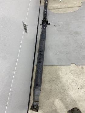 Mercedes-benz 9064101600 10-18 Sprinter W906 - Rear Drive Shaft 3.0l 4x2 2wd A9064101600 Oem