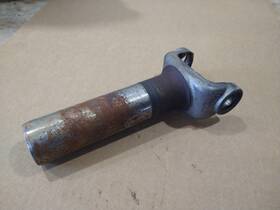 Mopar 5114568ab 04-05 Ram 1500 2wd Rear Drive Shaft Transmission Slip Yoke