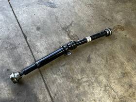 53010904ab Mopar 18-21 Oem Jeep Grand Cherokee Trackhawk 6.2l V8 Rear Drive Shaft 53010904ab Mopar 18-21 Oem Jeep Grand Cherokee Trackhawk 6.2l V8 Rear Drive Shaft