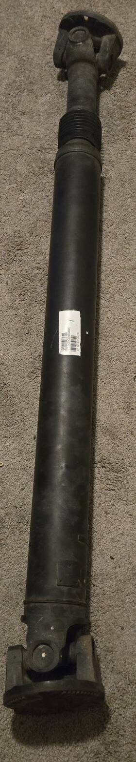 68322761ad Mopar Oem 2019 Dodge Ram 4500-5500 Driveshaft Pre-owned