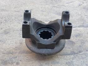 2643008 Mopar - Oem A B E-body 8-3/4 Inch Rear End 7290 Large Pinion Yoke Course Spline 2643008 Mopar - Oem A B E-body 8-3/4 Inch Rear End 7290 Large Pinion Yoke Course Spline