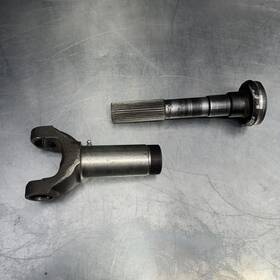 N3-3-2471kx Neapco Driveshaft Slip Yoke Front Shaft Spline 1350 Ujoint 85 Square Body
