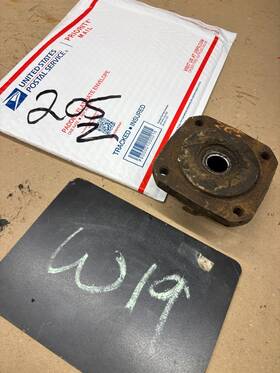 460836 New Process 87 Chevrolet Gmc Truck Np205 Np203 30 Spline Flange Yoke 4 Bolt Driveshaft Yolk