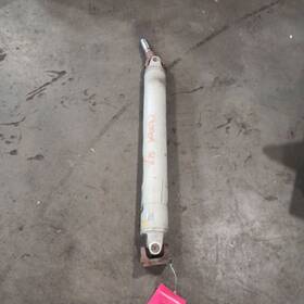 37300zl92a Nissan Pathfinder Rear Drive Shaft 5.6l 8 Cylinder 4wd Fits 08-12 4697059