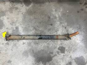 37300s3900 Nissan Trucks 93-97 D21 Hardbody Rear Driveshaft 4x4 2.4l Reg Cab Only Oem