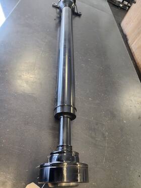 Do06225 Oe 2015-2023 Charger And 300 Awd Rear Driveshaft Do06225 Oe 2015-2023 Charger And 300 Awd Rear Driveshaft
