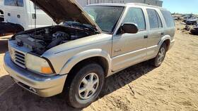 15725150 Oldsmobile 1998-2001 Olds Bravada Rear Drive Shaft Oem Back Driveline 4.3l Awd 15725150 Oldsmobile 1998-2001 Olds Bravada Rear Drive Shaft Oem Back Driveline 4.3l Awd