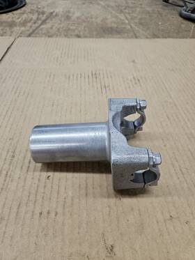 Hardware-32 Original Gm 3930827 1968-81 Corvette Th400 Transmission Slip Yoke With Spline 1119