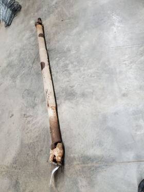 431-00455 Pontiac Rear Drive Shaft Lesabre Th350 Fits 71-76 Buick