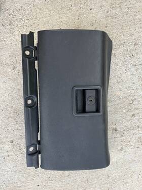 92855205304 Porsche 1982 928 Glove Box Panel Black Oem 928s