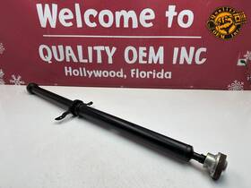 95b521101t Porsche 2019-2024 Macan Rear Drive Shaft Propeller Oem 16 Kmiles