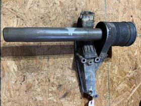 8723108 Saab Driver Or Companion Flange. 9000 Right Side